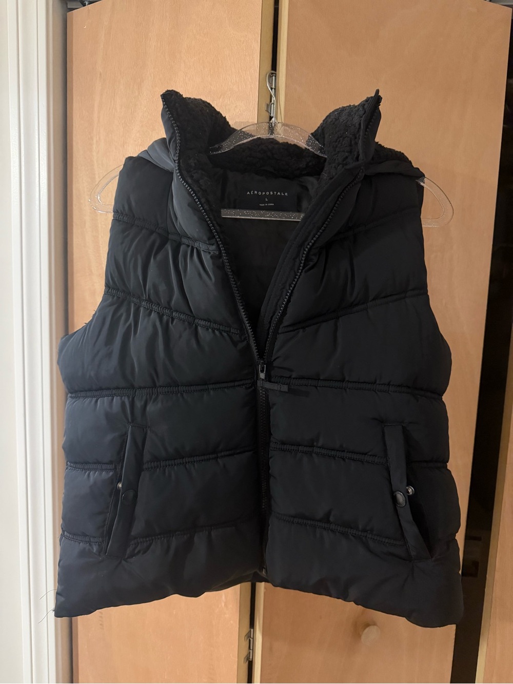 Aéropostale Black Quilted Puffer Vest With Hood